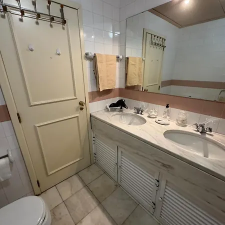 Apartment Infante Santo Holidays