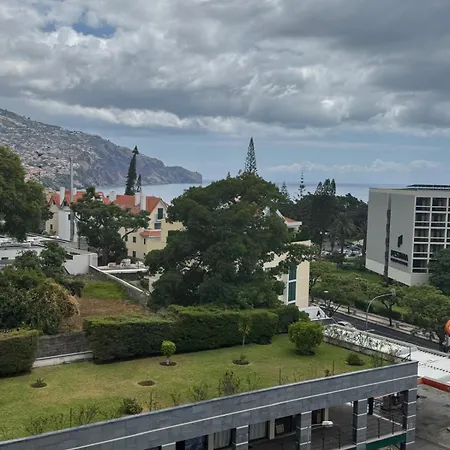 Infante Santo Holidays Lägenhet *