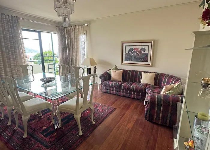 Infante Santo Holidays דירה